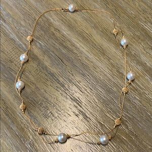 Pearl & gold necklace